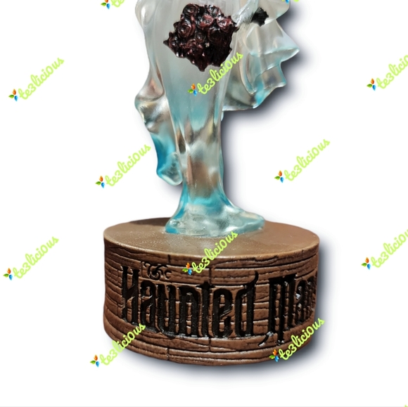 DISNEY PARKS HAUNTED MANSION CONSTANCE BRIDE LIGHT UP ORNAMENT - Picture 5 of 9